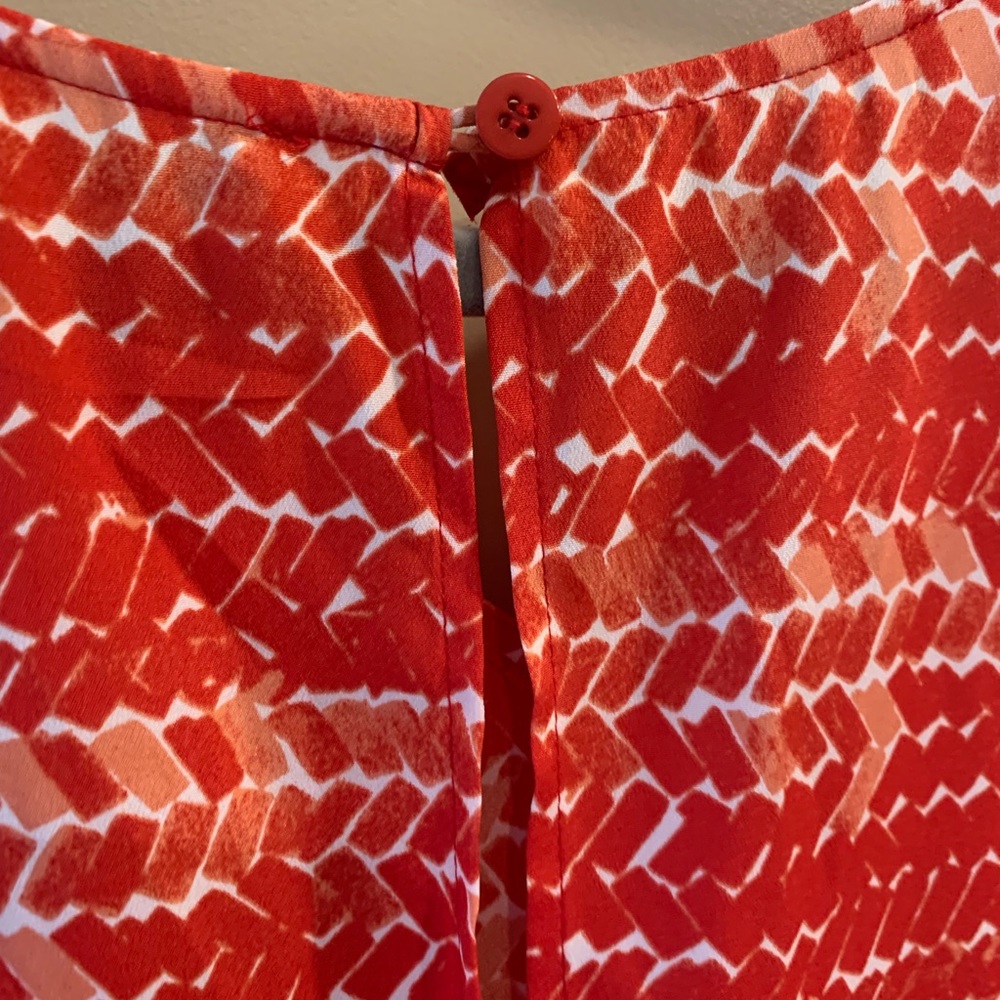 Pattern Coral/Red Romper - Picture 4 of 6